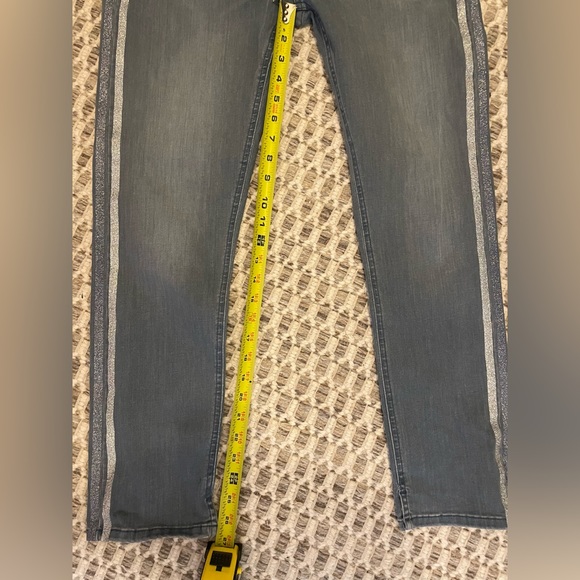 Jeans w bit of nice stretch. - Picture 4 of 7